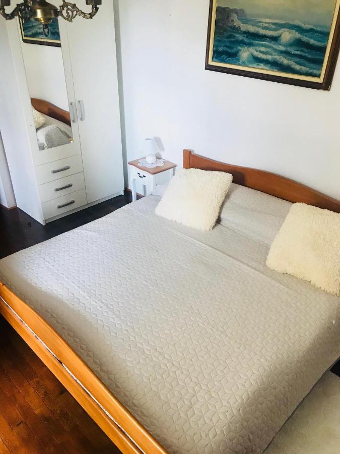 B. Ela Rooms 波雷奇 外观 照片